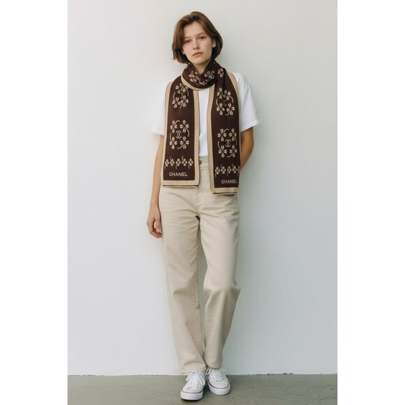 Chanel Brown & Beige Scarf With Four Leaf Clover Pattern - Picture 3 of 9